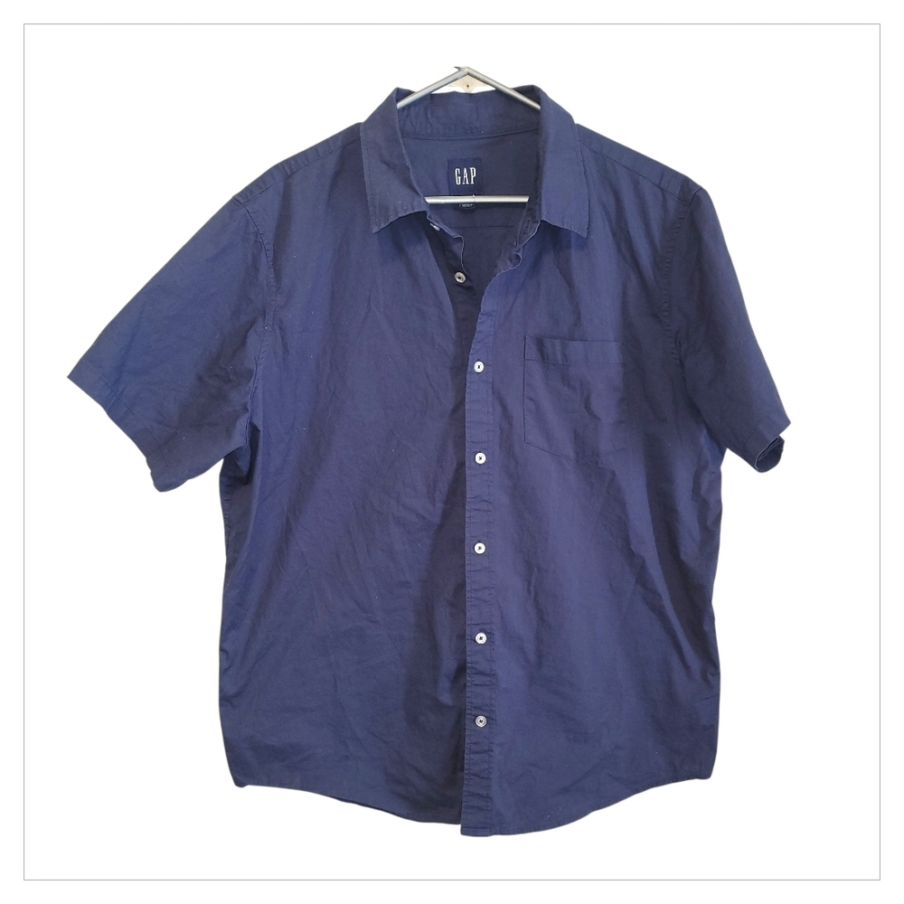 GAP Men’s XL Navy Blue Short Sleeve Button Down Shirt Classic Casual Cotton